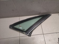 Стекло треугольник правая audi a8 d2 4d0845300 фото №1