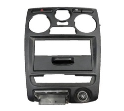 Mitsubishi carisma 99-04 консоль середня рамка фото №1