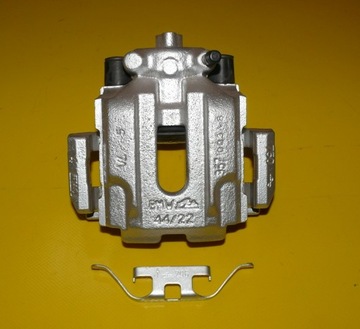 Супорт праві зад bmw seria3 e90 e91 e92 336/22 фото №1