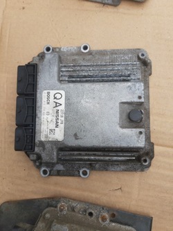 Компьютер двигателя koleos 2.0dci 0281014360 фото №1