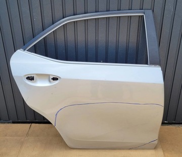 Toyota corolla e16 13- дверь зад задние правые fv фото №1