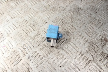 Toyota prius xw30 2009 реле модуль cenyralengo замка фото №1