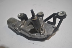 Моторчик дворники зад volkswagen golf iv 0390201592 фото №1