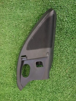 Динамик защита skoda octavia iii правые перед 5e0837974 фото №1