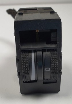 Кнопка регулювання світла освітлення audi tt 8n фото №1