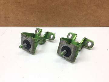 Leon 3 iii петля петлі кришки багажника hb фото №1