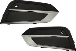 Решітка решітка радіатора галоген бампера le volvo xc60 2017- фото №1