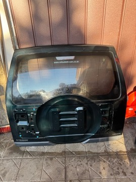 Кришка зад задня з скло mitsubishi pajero iv 4 07- lak f15 фото №1