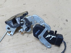 Toyota hilux замок дверь правые зад 99r фото №1