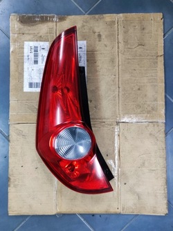 &lampa левая задняя opel agila b 89071627 & фото №1