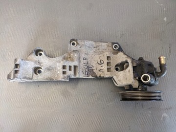 Лапи кріплення генератора golf 4 06a903143h фото №1