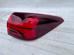 Ssangyong rexton 22 23 24 лампа права зад led оригінал 83606-36000 фото №1