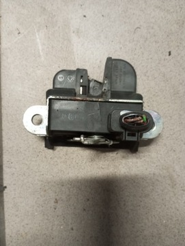 Seat altea 05 r замок кришки багажника зад фото №1