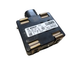 Радар volkswagen оригінальний номер 3q0907561a фото №1