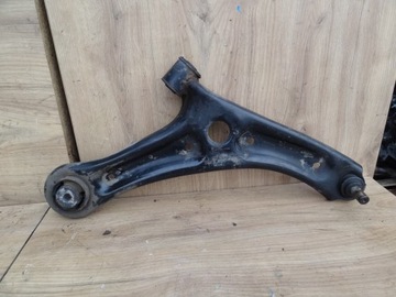 Ford ecosport 2014 1,5 tdci важіль переднє праві оригінал фото №1