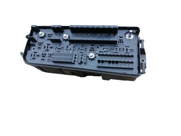 Коробка запобіжників vectra c signum фото №1