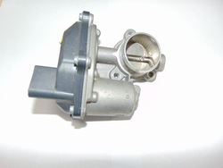 Vw passat b8 дроссельная заслонка egr 04l131501m фото №1