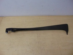 Захист стійка праві перед mercedes w177 1777203000 фото №1