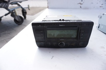 Радіо cd mp3 skoda 1z0035161a фото №1