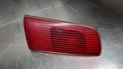 Лампа зад левая крышка mazda 2 dy 1.4tdci 04r фото №1