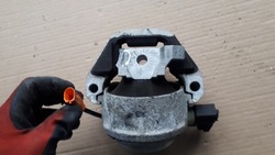 A6 c7 4g подушка двигателя правая 3.0 biturbo a7 4g фото №1