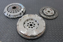 Зчеплення диск притиск колесо двомасовий fiat 1,0 t 46350090 46337762 фото №1