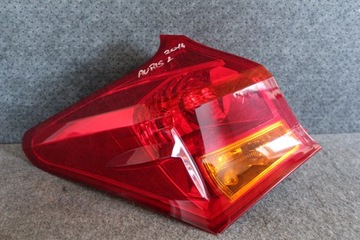 Лампа лівий зад toyota auris ii 2013-2016 хетчбек фото №1