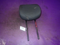 Renault megane iii 3 08- hb 5d подголовник сиденья перед левый переднее фото №1