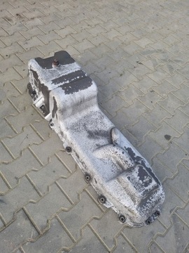 Піддон піддон масляна двигуна renault magnum dxi 12 440 480 фото №1