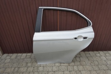 Toyota camry viii двері зад задні ліві фото №1