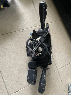 Trafic vivaro iii перемикач комбінований 255674098r фото №1