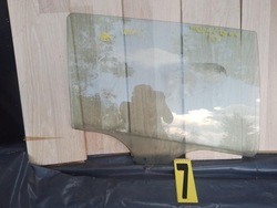 Стекло боковая правая задняя правые зад mazda 6 универсал фото №1