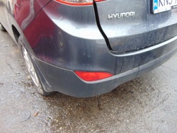 Бампер зад задний задний 5k hyundai ix35 bez pdc датчиков фото №1
