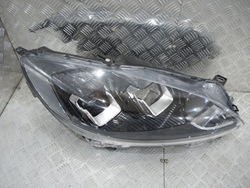 Ідеальна лампа перед права led + h7 ford kuga mk3 втулка стабілізатора lv4b-13w029-ak фото №1