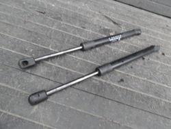 Dacia spring 2023 рестайлинг приводы телескопы крышки багажника комплект оригинал фото №1