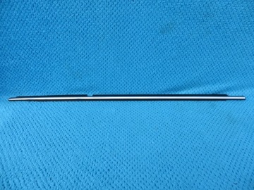 Avensis t25 планка накладка правий зад хром фото №1