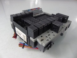 Volvo s60 модуль rem 8651547 коробка предохранителей фото №1