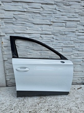 Cupra formentor дверь правые передние белый фото №1