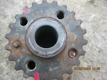 Колесо розподільний вал 2.0 tdi audi a4 a3 altea octavia 2 golf 5 038105263h фото №1