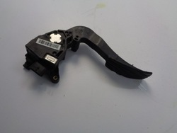 Педаль газу renault megane iv hb 1.5 dci 2018 рік фото №1