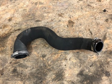 A4 b8 рестайлінг a5 шланг інтеркулер 8k0145738ab фото №1