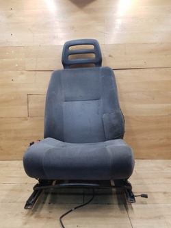 Сиденье перед левый водителя volvo 740 фото №1