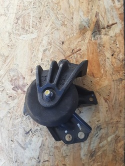 Hyundai tucson 15-20 1.6 лапи подушка двигателя фото №1