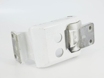 Петля дверь левый зад mercedes w907 a9107406100 фото №1