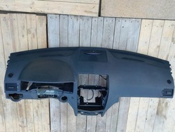 Mercedes w204 c-klasa панель консоль подушка фото №1