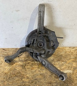 Alfa romeo stelvio qv 2.9 квадрифолио q4 поворотный кулак левый перед рычаги фото №1