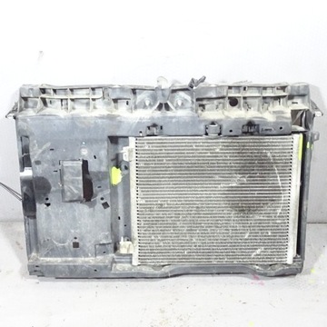 Peugeot 207 1.4b pas переднє радіаторів фото №1