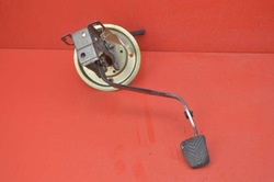 Педаль педалі зчеплення mitsubishi lancer 7 vii 03-11 фото №1