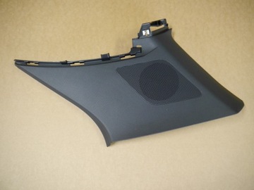 Audi q3 83a защита обшивка стойка 83a867246 фото №1