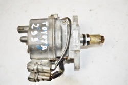 Toyota пристрій запалення запалювання 19020-11410 029020-1630 5e-fe фото №1